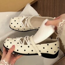 ��ʽ��ɫ���c�\�چ�ЬŮ2026�����¿��������ȹ�Ӻ����Y������Ь