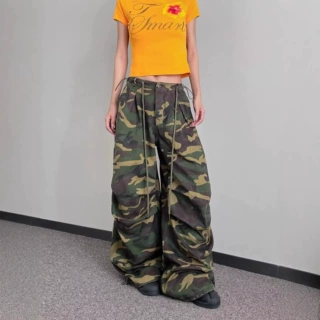 厂家直销美式复古设计感迷彩宽松工装裤小众街头设计美潮迷彩裤子
