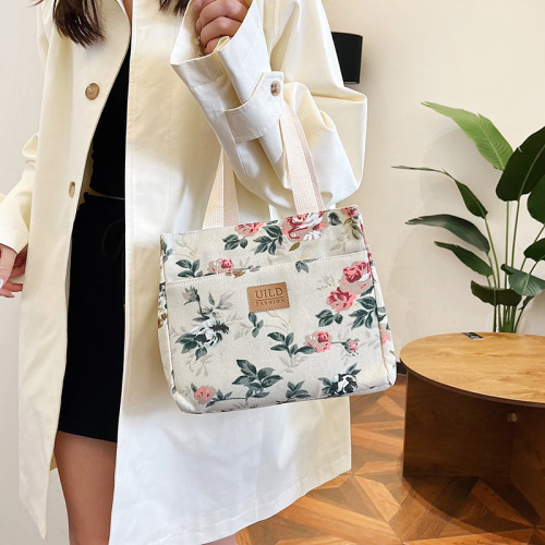 Chic and stylish large-capacity office bag for autumn, unique design, perfect for commuting and outings