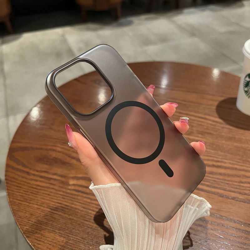 冰雾超薄磨砂磁吸适用iPhone16手机壳大孔防摔半透苹果15肤感硬套|undefined
