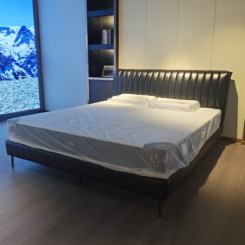 Modern Minimalist Genuine Leather Bed for Export, Extremely Simple Master Bedroom Bed, Small House Plan Square Edge Double Bed 1.8m Leather Bed