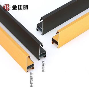 ����߅���X�Ͻ���򾀗l�b����ɏ��A�����R߅��l�X�Į��򾀗l