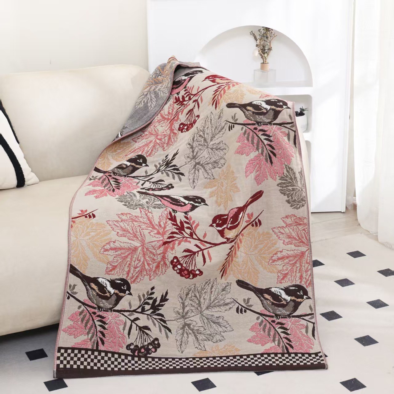 New pure cotton gauze bath towel, four-layer jacquard, can be used as a bedspread or cover, customizable with logo