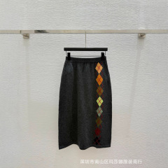 南油高端2025秋冬新款菱格图案羊毛混纺半身裙气质百搭针织裙中裙