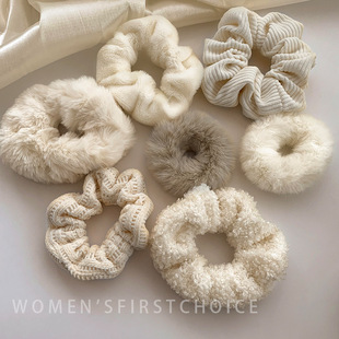 �ﶬ�¿�ë�q���c�lȦ����ɫ��Ů�Շ��д��cȦë���l�K�RβƤ��