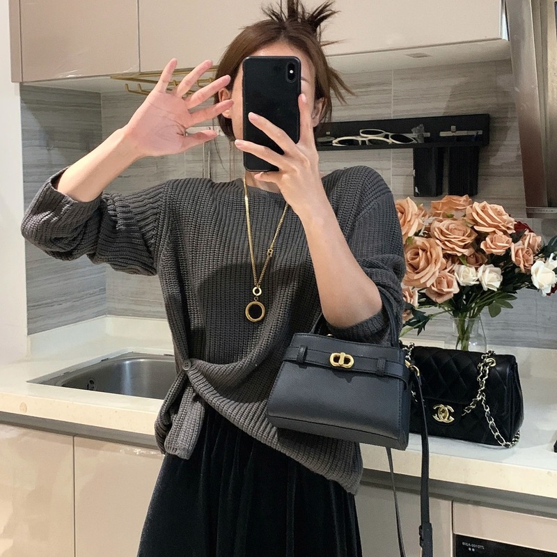 韩系设计感下摆提扣针织衫女秋季新款百搭简约休闲纯色毛衣高级感|undefined