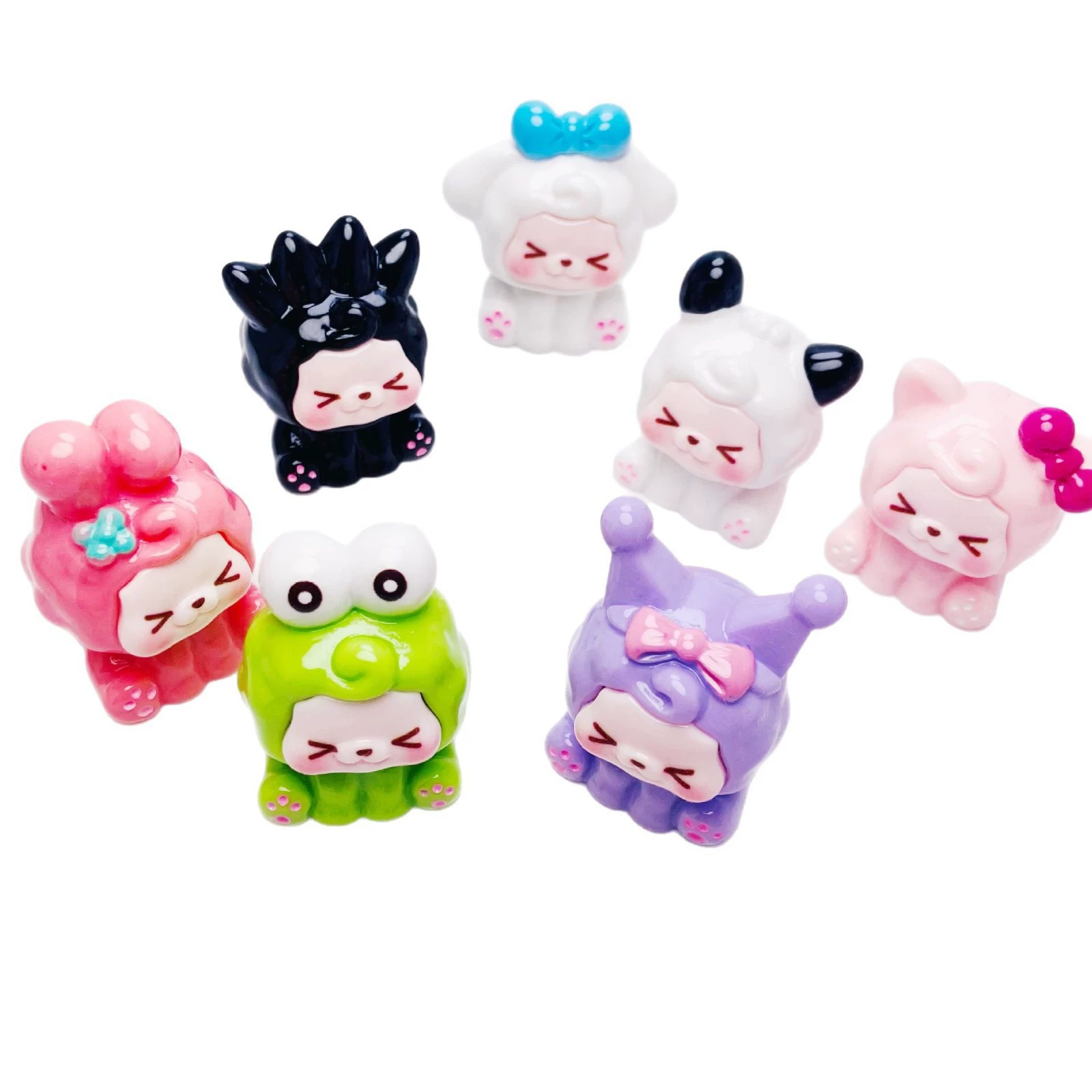 New three-dimensional Sanrio solid color KIKI exquisite keychain pendant desktop car small ornaments Douyin blind bag
