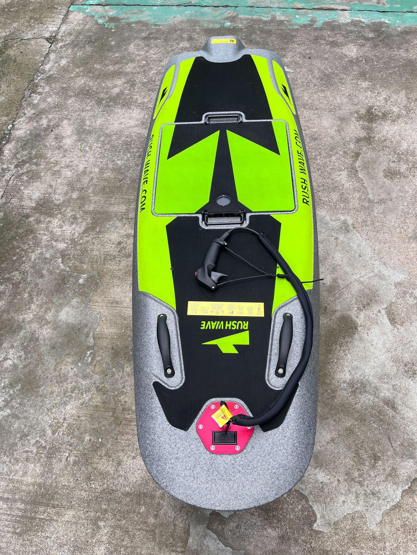 RUSH WAVE gris máquina tabla de surf eléctrica tabla de surf eléctrica de pie EPP precio transfronterizo fabricante