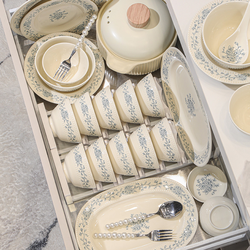 French-Style Vintage Bowl and Plate Set, Home-Use Ceramic Tableware, High Aesthetic Value, Classical Full Set of Bowls and Plates, Housewarming Gift, 2026 New