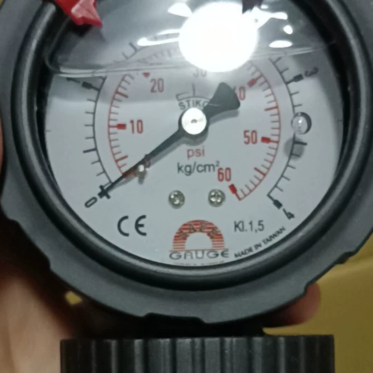 Общая обработка типа масла ПП цифровой манометр давления воздуха воды Манометр давления масла двухсторонний мембранный манометр