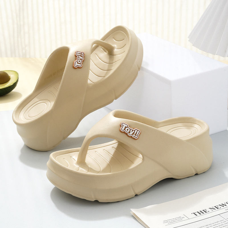 Chanclas mujeres verano nuevo estilo exterior con suela gruesa pisando mierda playa red antideslizante chanclas rojas a juego de colores sandalias y zapatillas lote