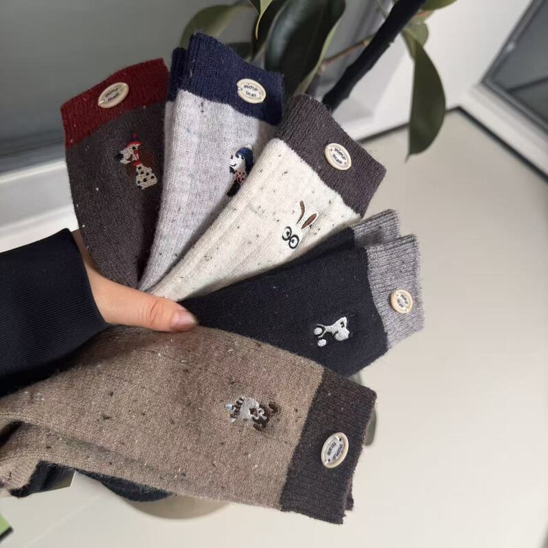 2026 Autumn/Winter New Cartoon Embroidered Puppy Mid-Calf Socks Color-Block Ribbed Letter Trendy Socks with Dot Yarn Thick Wool 2026 Autumn/Winter New Cartoon Embroidered Puppy Mid-Calf Socks Color-Block Ribbed Letter Trendy Socks with Dot Yarn Thick Wool