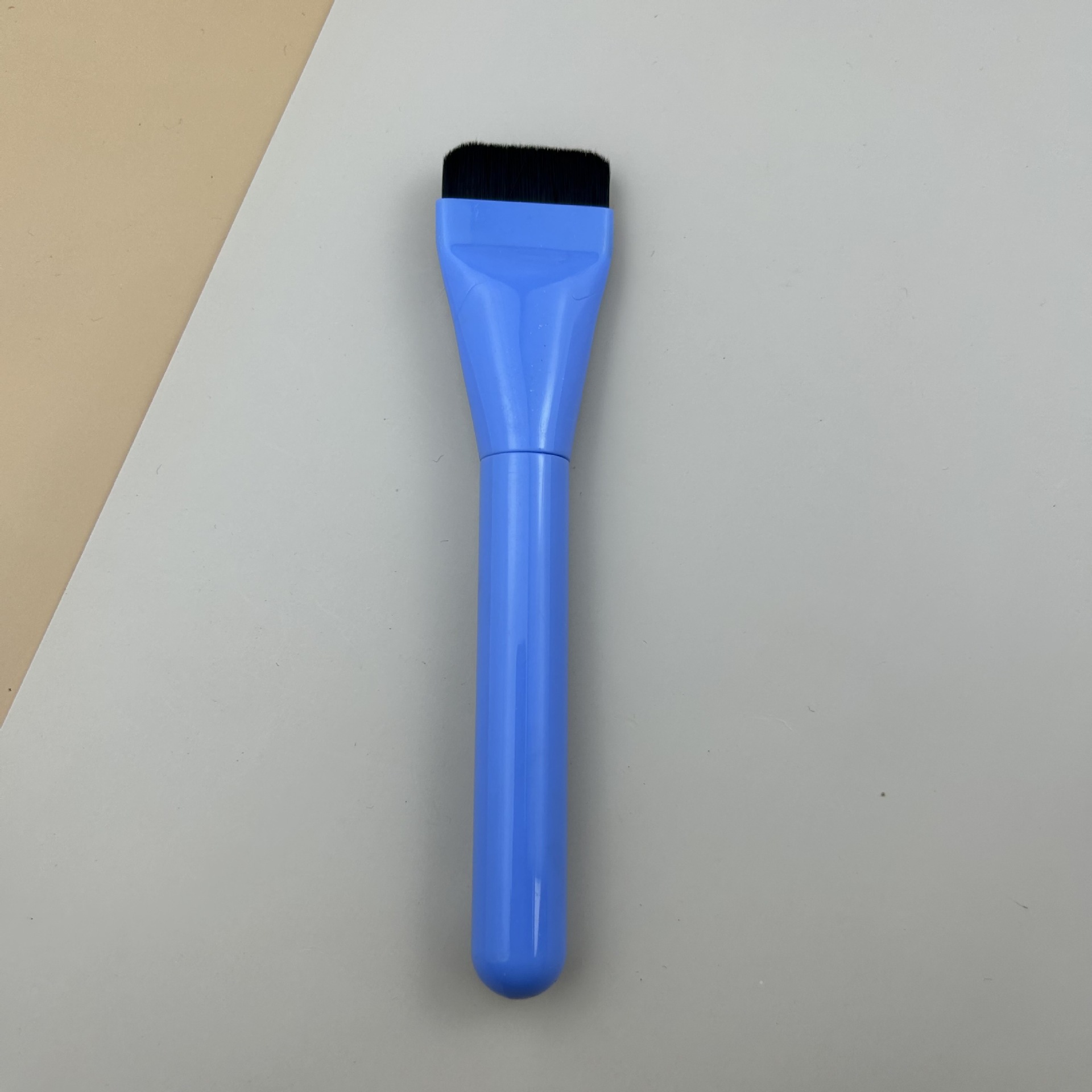 Cepillo de base en línea, sin marcas, sin polvo, cepillo corrector, cepillo de mascarilla, cepillo de base líquida de cabeza plana, cepillo de maquillaje al por mayor