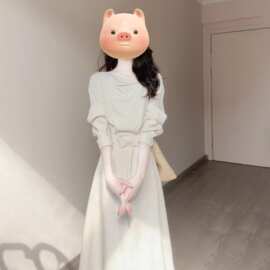 法式感荡领连衣裙子女早春2026新款气质绝美漂亮收腰显瘦长裙