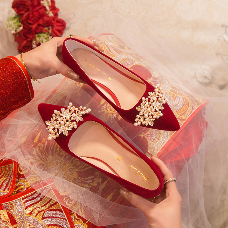 Bride's Wedding Shoes 2025 Spring and Autumn New Style Chunky Heel Chinese Style Toast Dress Wine Red Pregnant Women's Xiuhe Wedding Shoes Bride's Wedding Shoes 2025 Spring and Autumn New Style Chunky Heel Chinese Style Toast Dress Wine Red Pregnant Women's Xiuhe Wedding Shoes