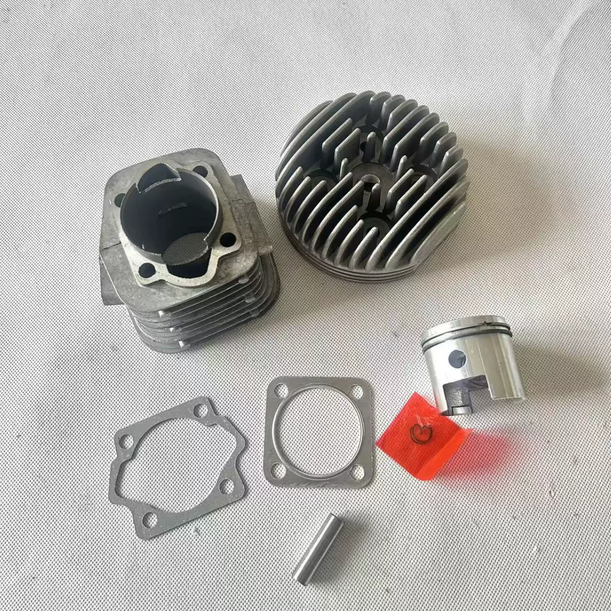 二冲程100cc（49mm）气缸组件加缸盖