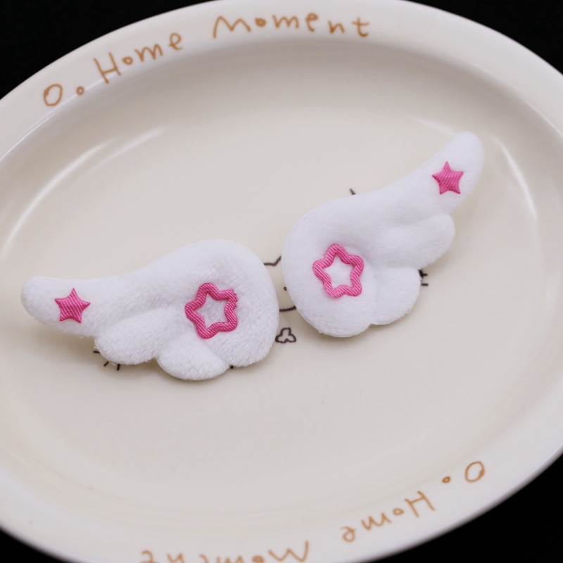 日本のサブカルチャー二次元ネットワークかわいい星の羽ガールバッジバッグアクセサリーブローチかわいい