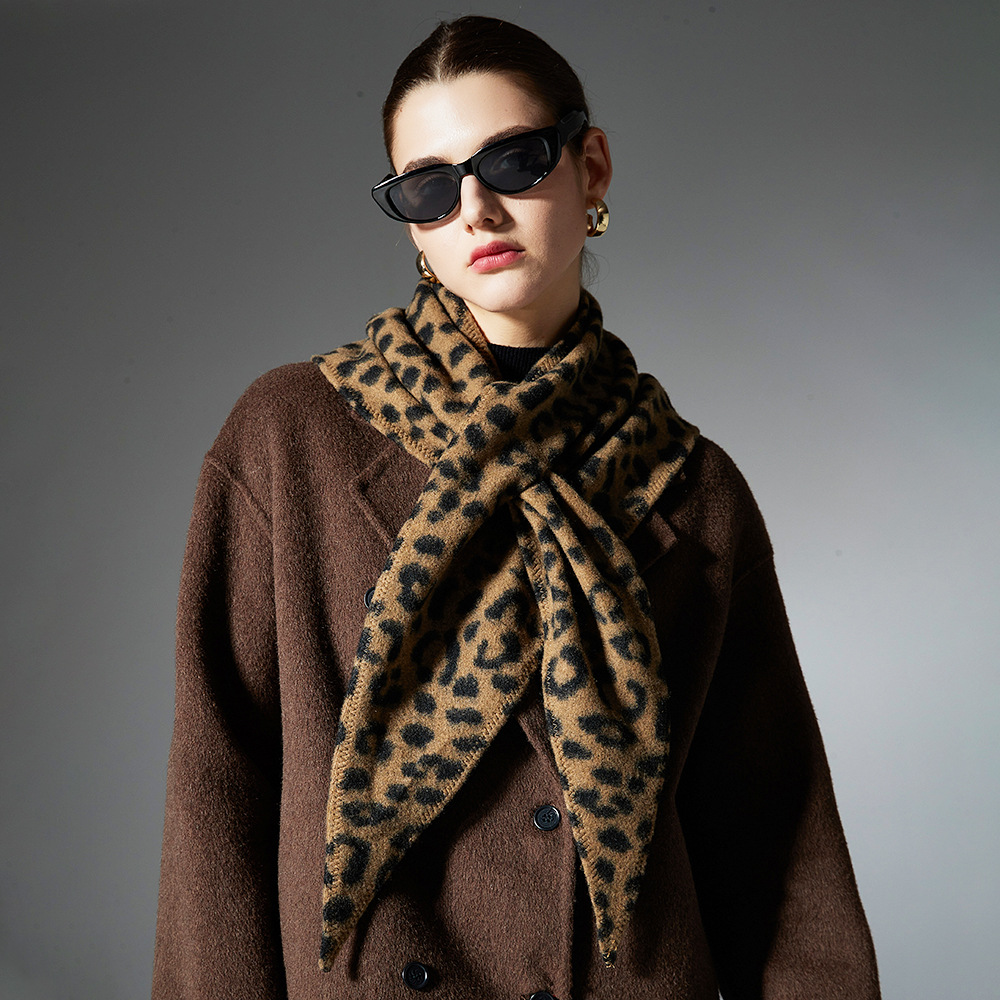 European And American Autumn And Winter Double-sided Leopard Print Triangle Shawl Scarf