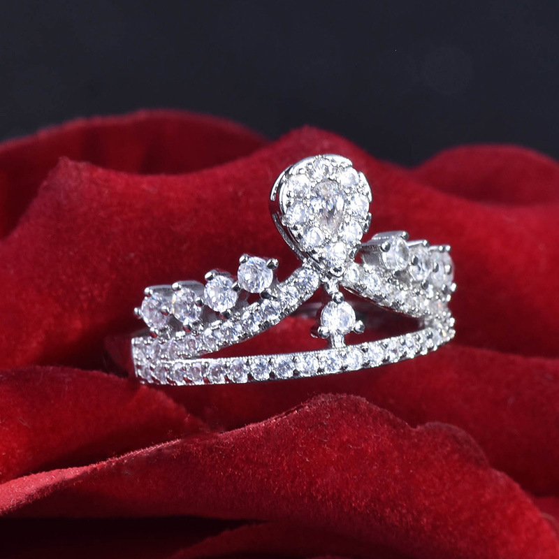 Fashion Crown Copper Inlay Zircon Rings 1 Piece