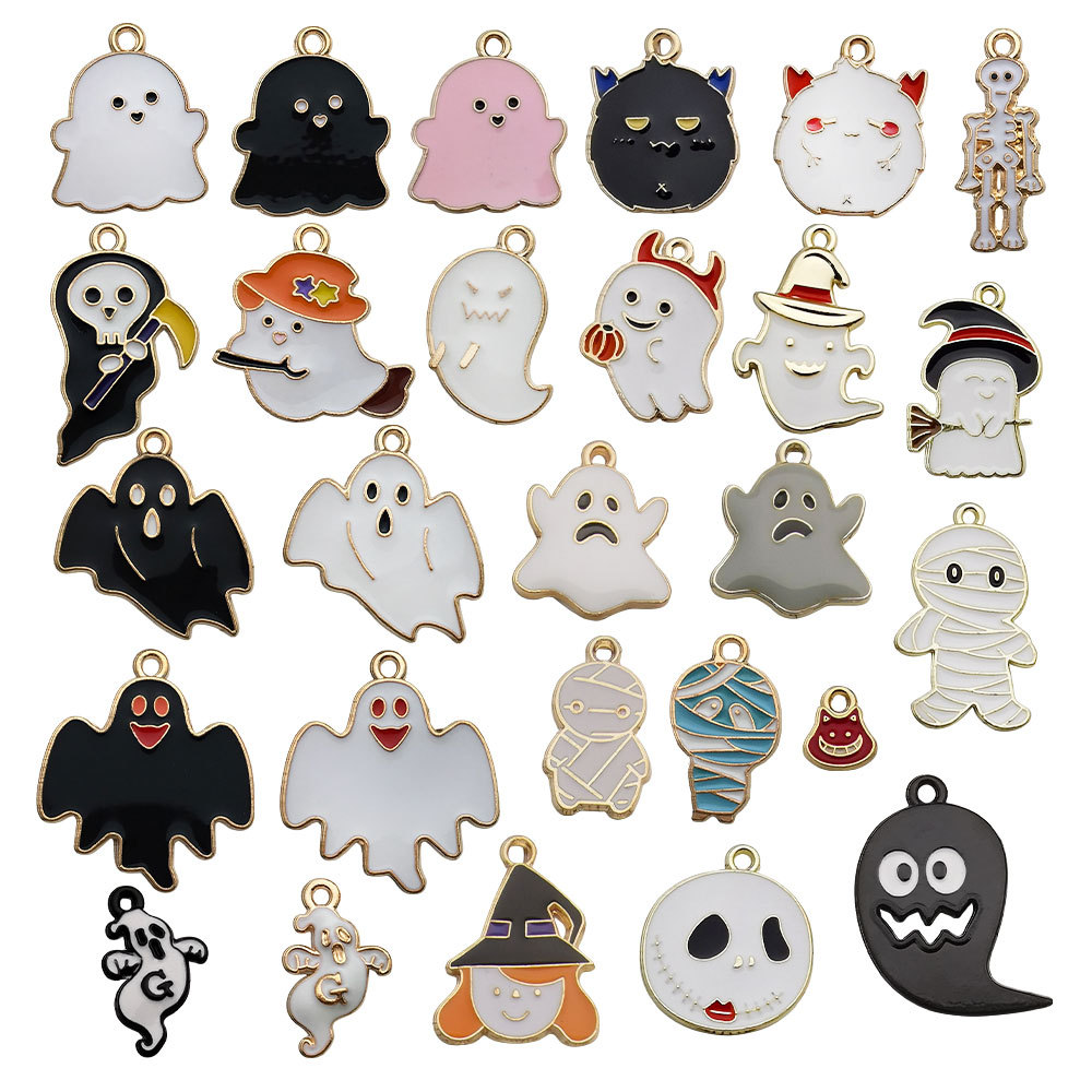 2g Weight Pendant Jewelry Making Type 10 * 23mm, 12 * 15mm, 18 * 20mm Jewelry Making Size DIY Jewelry Accessories Classification 1 Piece Quantity Alloy Material Halloween Festival Pumpkin, Spider, Ghost Pattern Enamel Design Cute Style 1 Piece 10 * 23mm 12 * 15mm 18 * 20mm Alloy Pumpkin Spider Ghost Pendant 2
