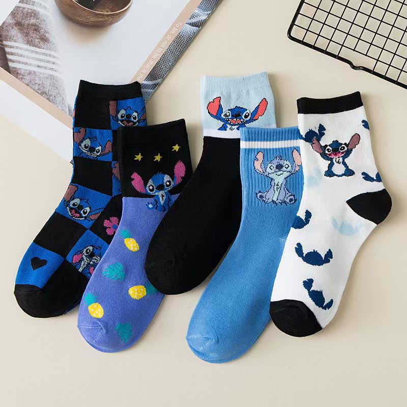 Zhuji manufacturers Japanese cartoon new Snoopy tube women's socks socks women's cute cartoon animation stockings