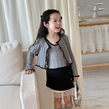 瑜瑜公主 女童韩系撞色木耳边针织开衫+灰吊带两件套儿童毛衣外套