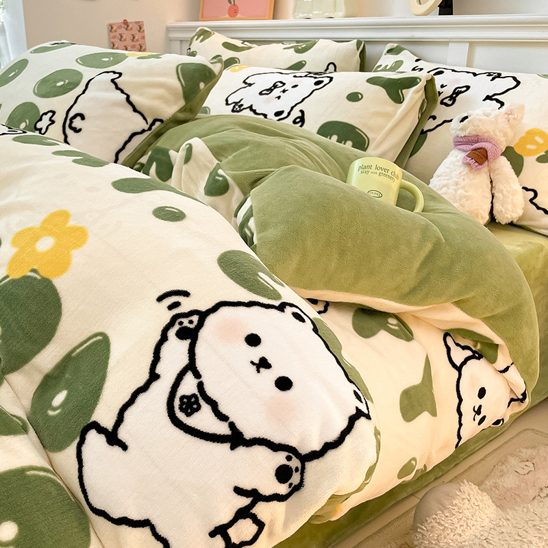 Juego de cuatro piezas de lana de leche gruesa de invierno 2024 nuevo traje de tres piezas de lana de coral más terciopelo cálido de invierno