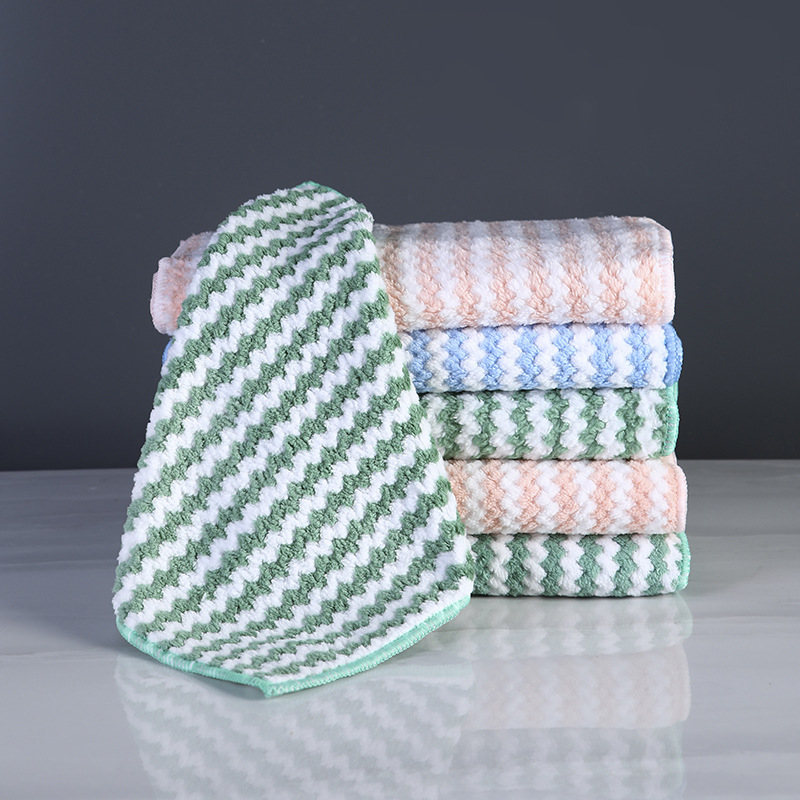 Double-sided lock edge cleaning cloth is not easy to get oily, and thickened cationic pineapple dish washing cloth is sold directly by the manufacturer