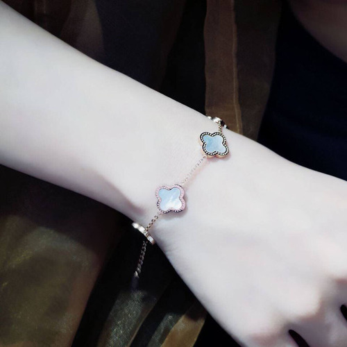 18k rose gold non-fading Internet celebrity fashion four-leaf clover titanium steel bracelet women's shell trendy personalized design hand jewelry