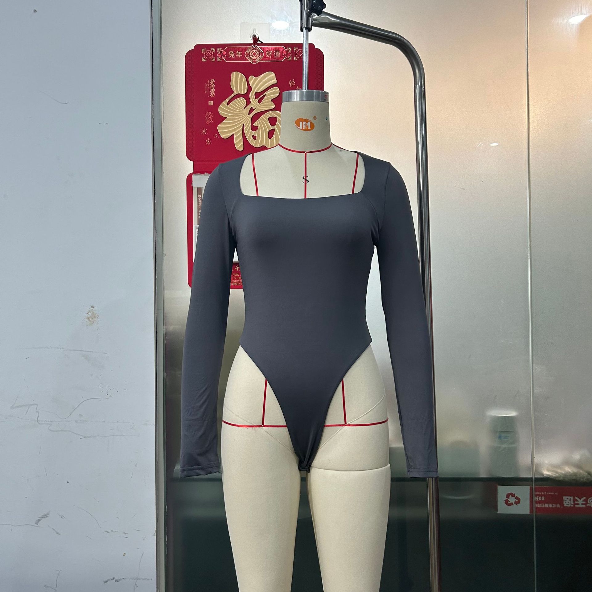 Mono para mujer, nuevo, con cuello cuadrado, manga larga, sexy, de doble capa, con botones a presión, camiseta básica SU3689