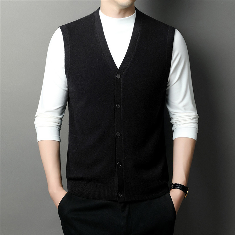 Middle-aged men's knitted open-back vest, 2025 new style, V-neck, solid color, sleeveless, fashionable and casual, dropshipping available.