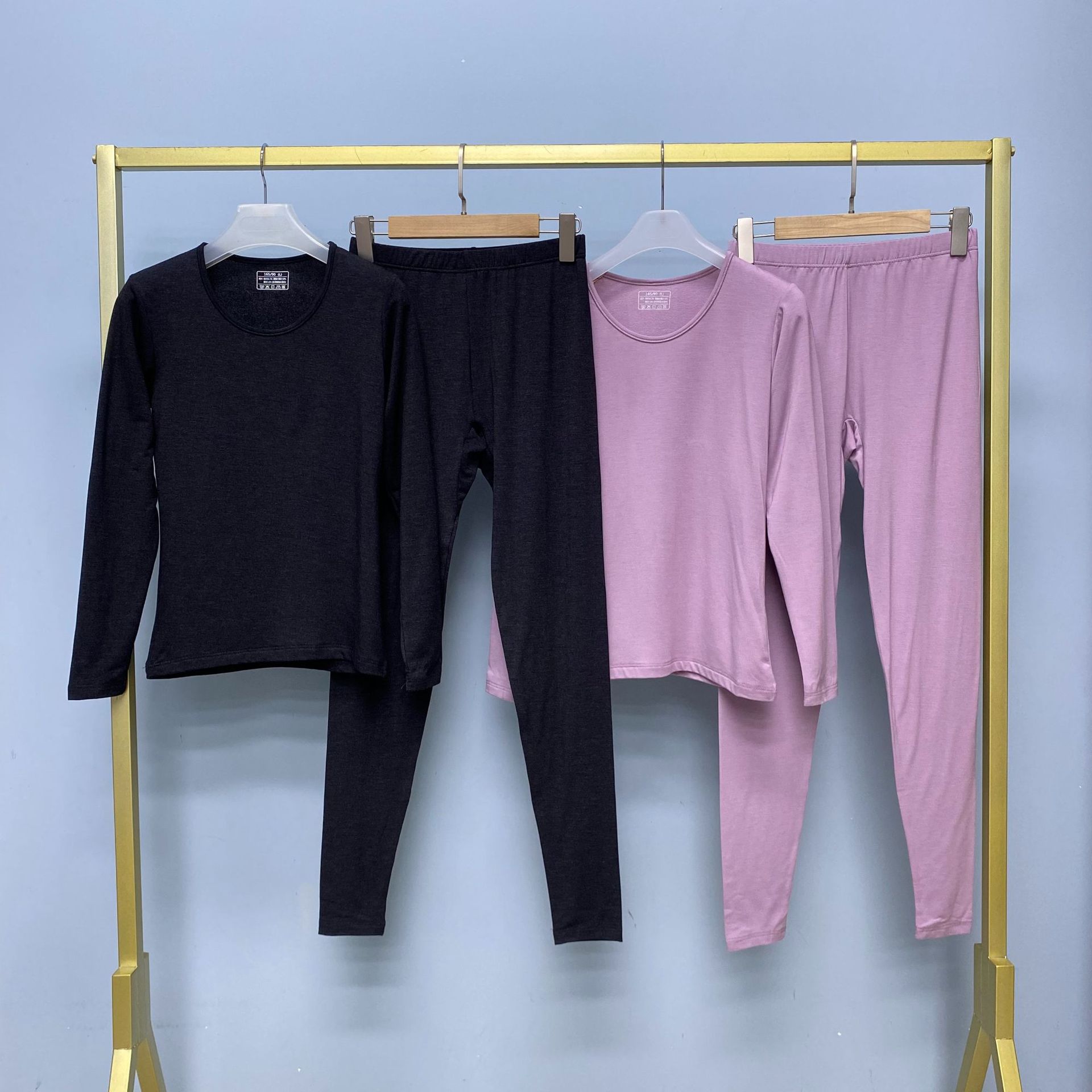 9033女款羽绒蚕丝蛋白套装