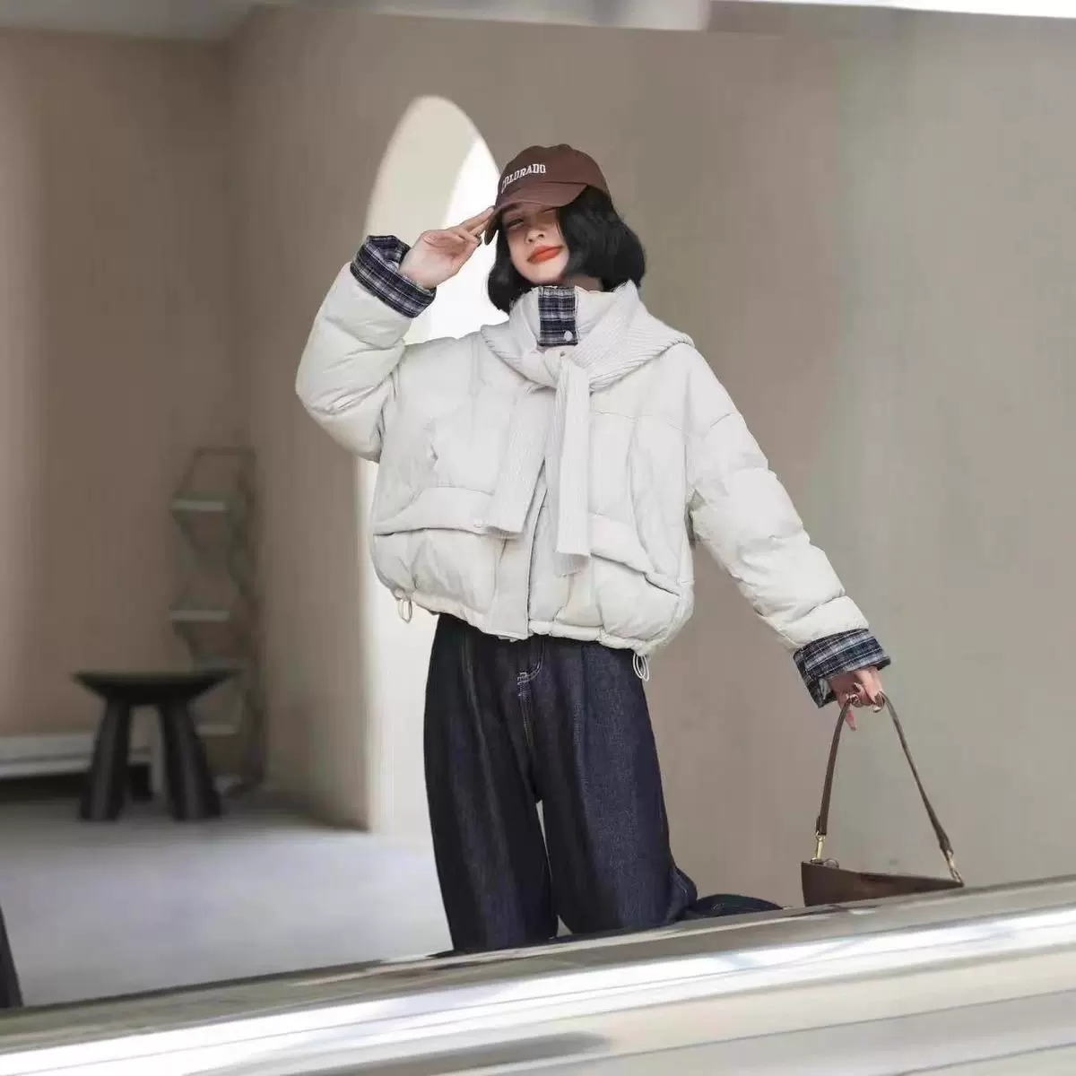 2025冬季新款拼接格子羽绒服女士短款立领加厚保暖外套宽松