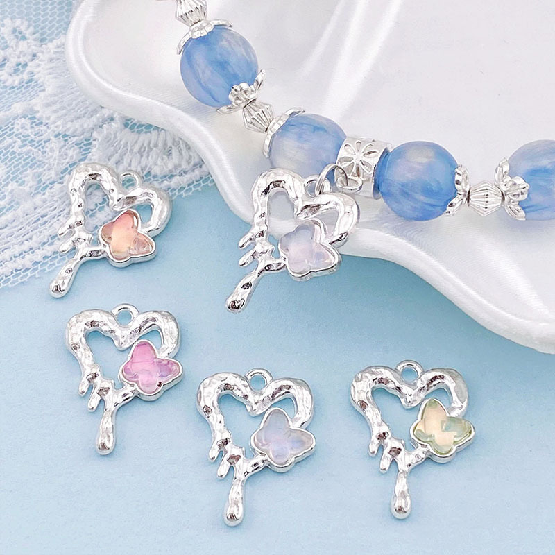 Alloy Inlaid Liquid Heart Pendant Handmade DIY Accessories Lava Heart-Shaped Pendant Sweet Cool Girl Y2K Handmade Alloy Inlaid Liquid Heart Pendant Handmade DIY Accessories Lava Heart-Shaped Pendant Sweet Cool Girl Y2K Handmade