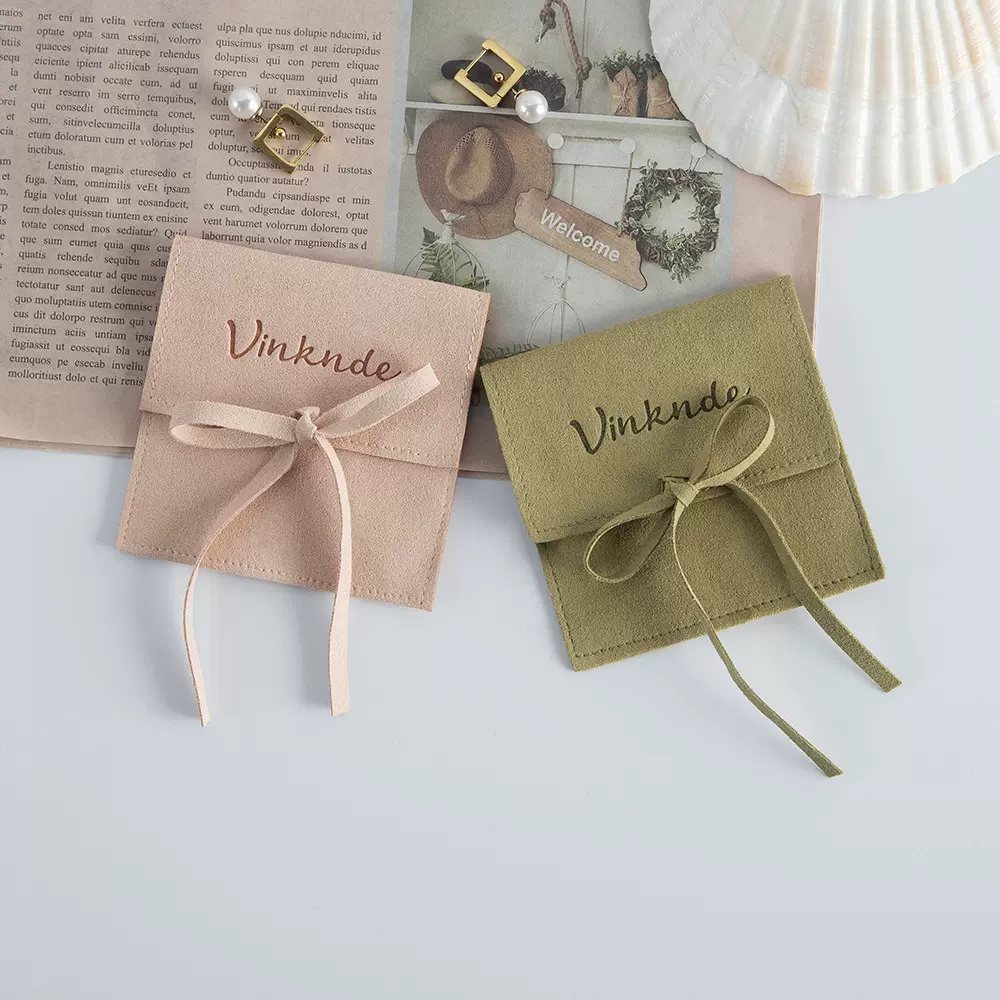 方形绒面首饰收纳袋珠宝首饰品包装翻盖系绳定制超纤仿皮革绒布袋