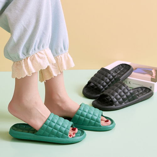 Japanese home slippers for women, indoor bathroom household use, couple's one-piece cool slippers for men, summer shower anti-slip soft soles, fashionable