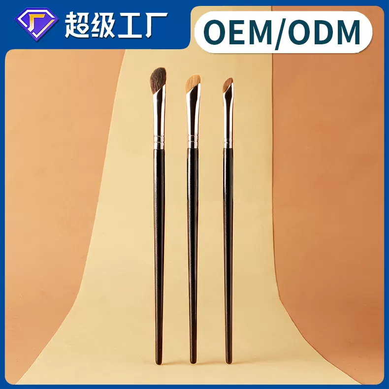 沧州化妆刷镰刀眼线刷鼻影刷红颜192指腹刀锋刷现货批发