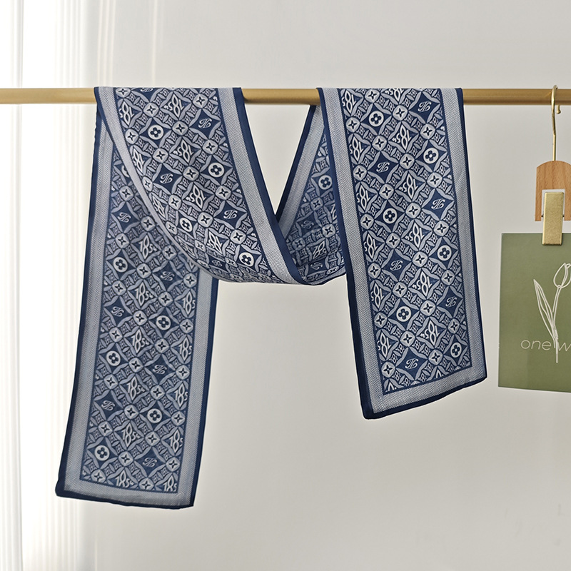 2025 primavera y verano nuevo diseño de bufandas de seda larga temperamento universal bufandas de correa roja en línea