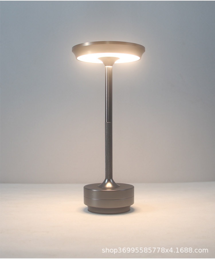 Lámpara de mesa de estilo industrial totalmente de aluminio LED para restaurante, bar y salón, UFO con carga táctil en forma de I, regulable, estilo de lujo ligero