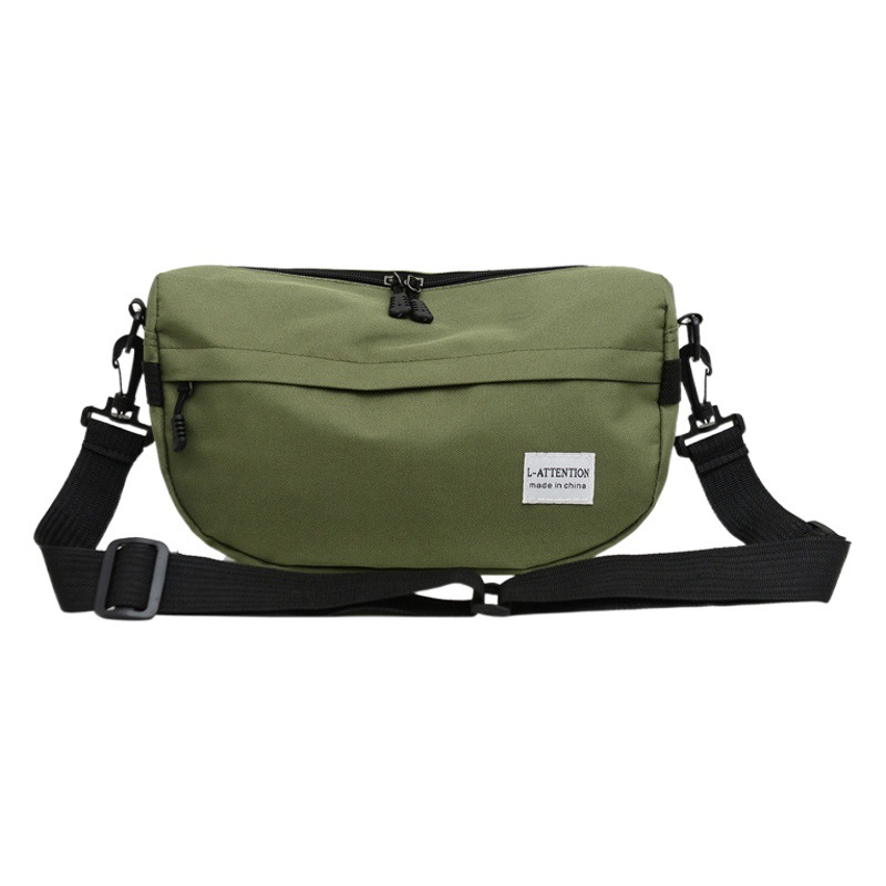 日本の斜めショルダーバッグ男性街頭ファッションブランド青年レジャースポーツシングルショルダーバッグ女性ファッション純色学生カップルバッグ