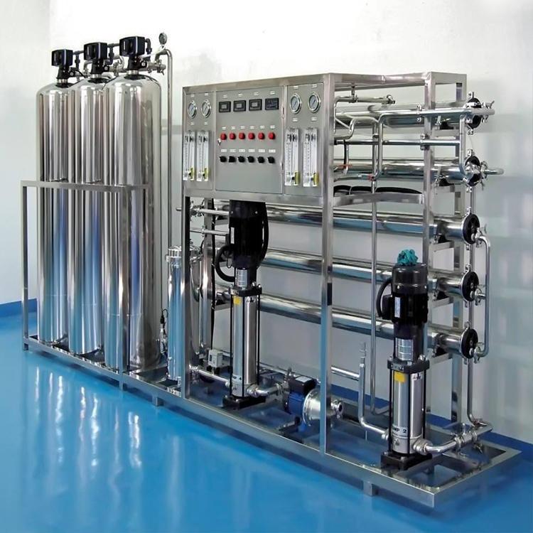 Equipo de tratamiento de agua de ósmosis inversa Equipo de agua ultrapura desionizada para industria electrónica y química Equipo de agua desionizada de urea