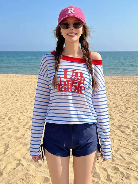 Women's Three-Piece Loose-Fitting Swimsuit Set with Conservative Long-Sleeve Cover-Up, Sun Protection, Suitable for Beach Vacations, Conceals and Slims the Figure, Ideal for Hot Springs