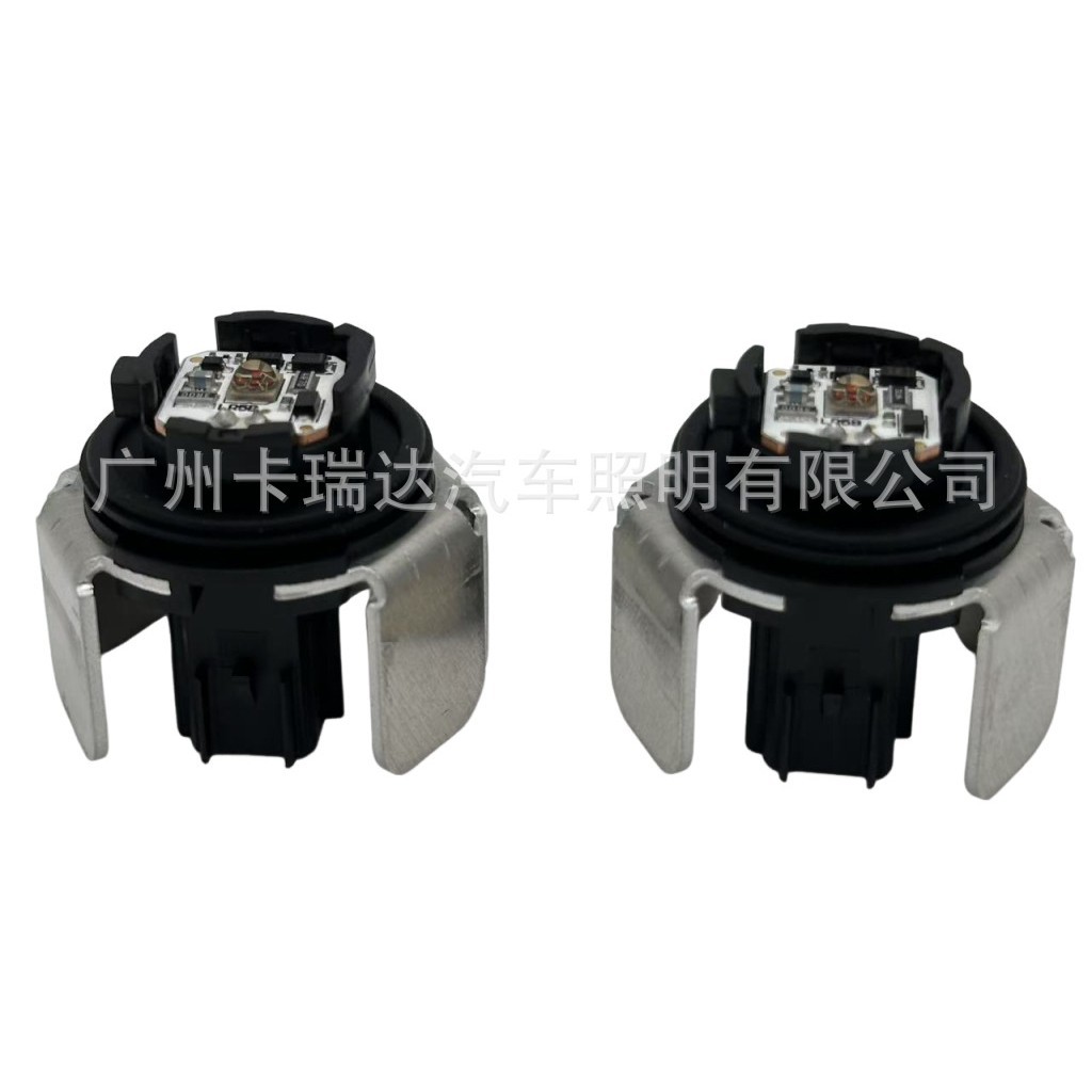 Brand New Original Lr5B 21322 Is Suitable for New Toyota Car Rear Tail Light Brake Light New Highlander Rear Fog Light