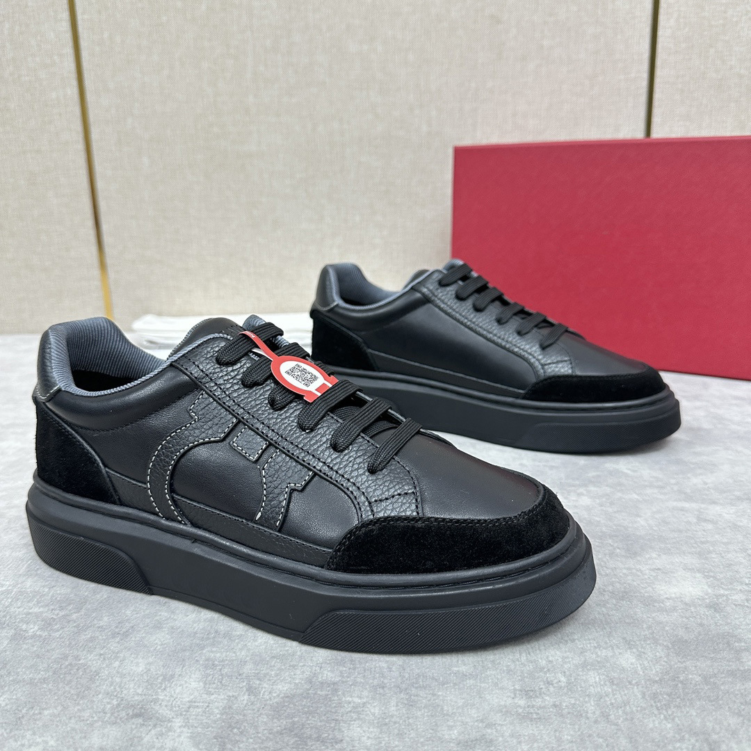 Estación europea nuevo cuero para hombres zapatos deportivos casuales de suela gruesa personalidad empalme de moda universal cordón zapatos de moda hombre