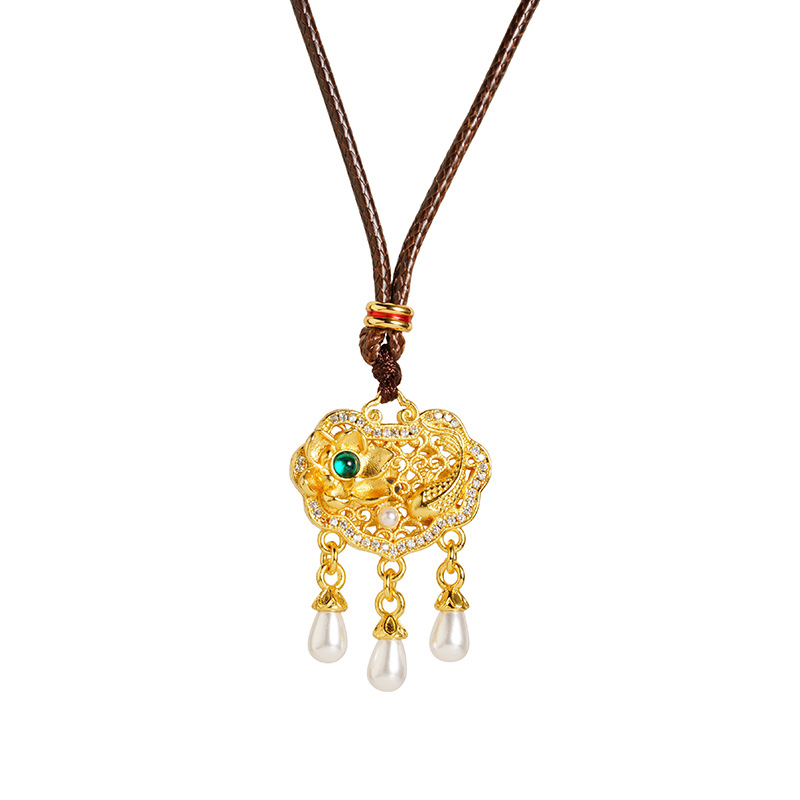 Collar de oro antiguo estilo palacio retro koi lotus colgante de larga vida de bloqueo de moda nacional accesorios que no se desvanecen