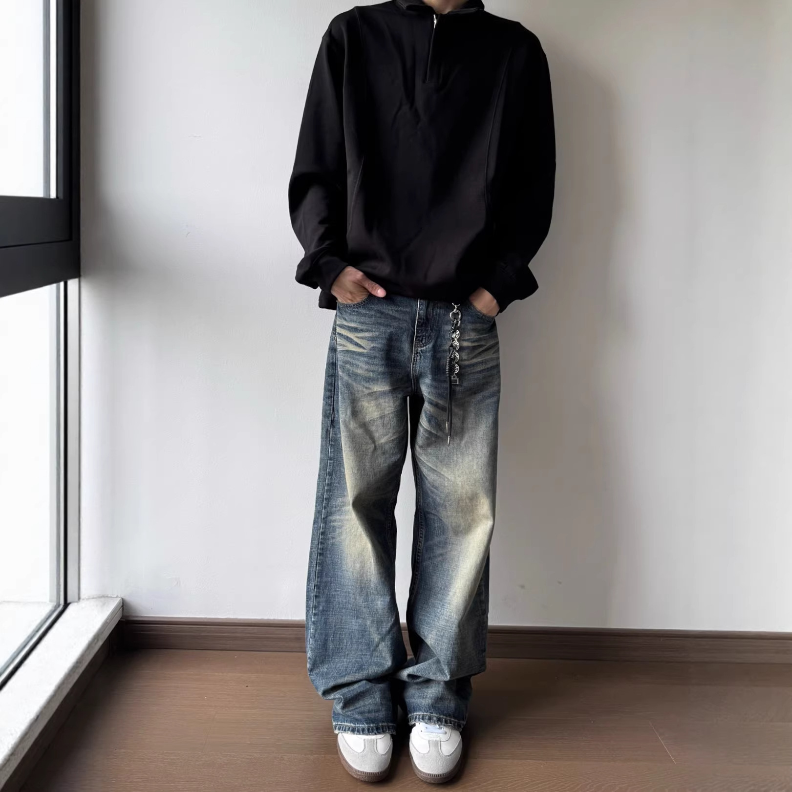 Men's Vintage Washed Straight-Leg Jeans – Relaxed Fit, Clean Aesthetic, Distressed Hem For Urban Streetwear_mkmklike.com