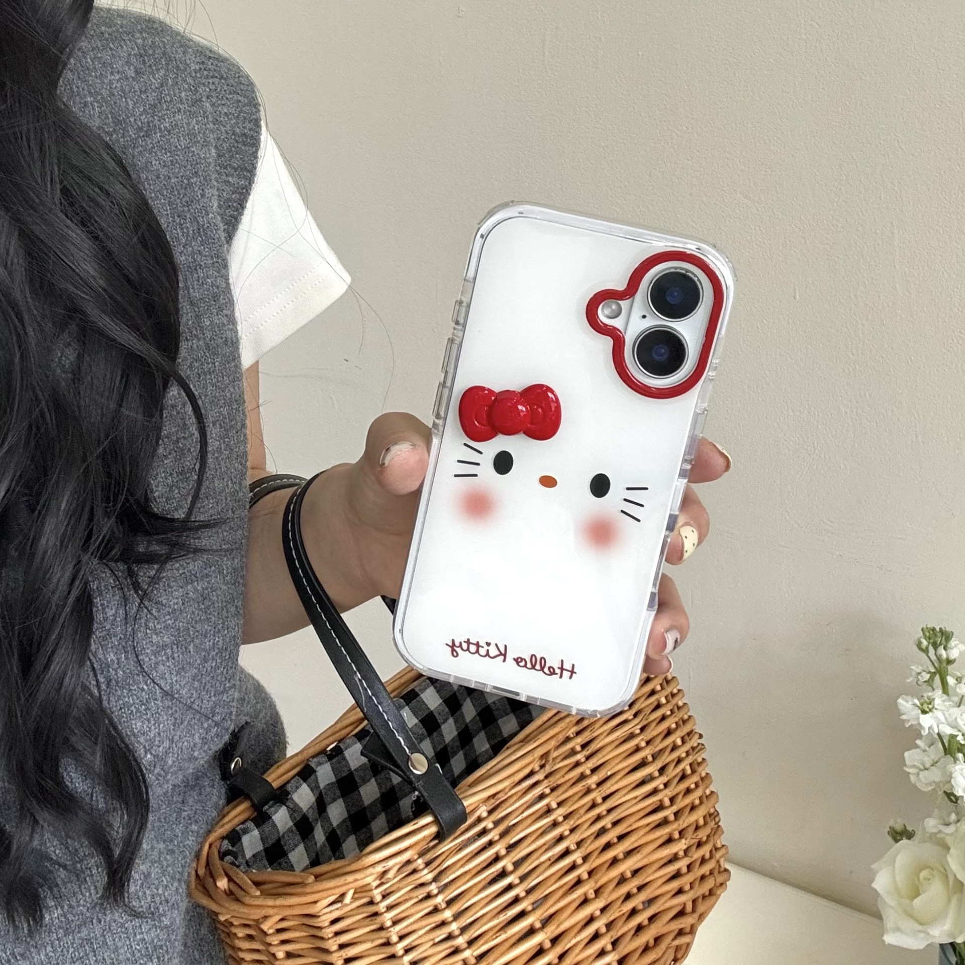 Simple y lindo rubor KT cat emoji para iPhone15/16 Apple 15Pro funda para teléfono móvil 14 chica 13 nuevo