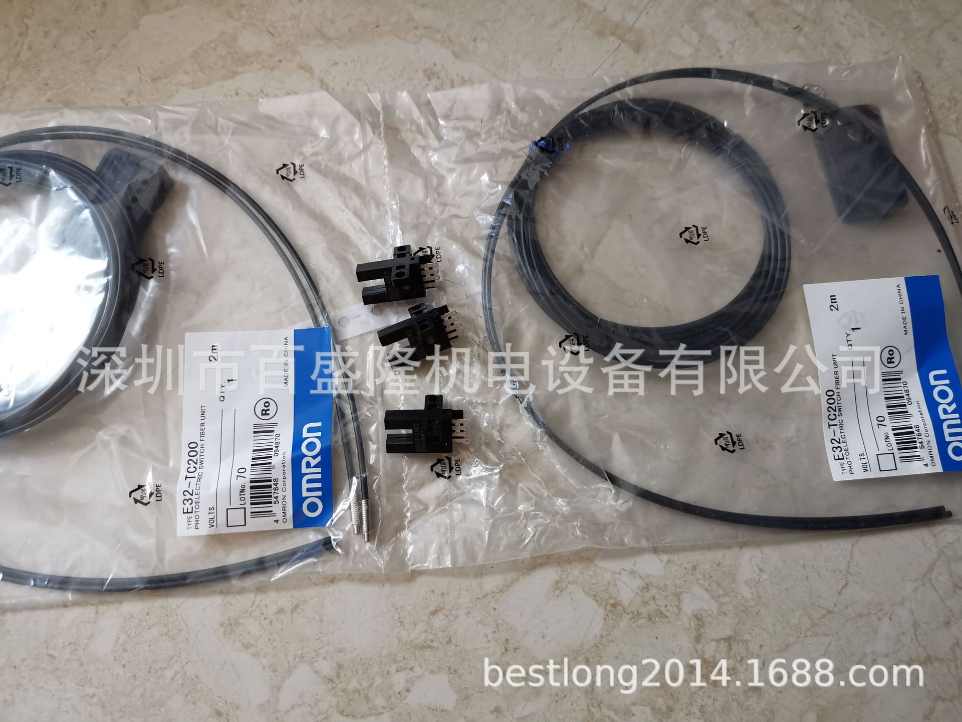 现货 供应原装全新正品欧姆龙 OMRON  E32-D14L   可议价