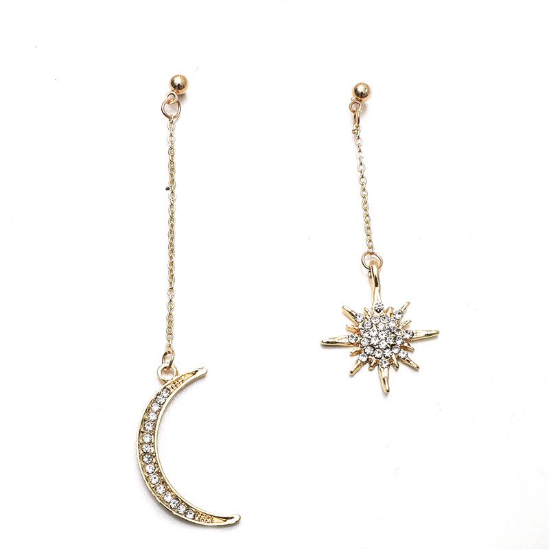 Fashion Diamond-studded Star Moon Long Tassel Earrings display picture 4