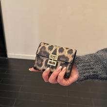 �r�б��yС�����ﶬ�͹��¿�࿨λ���A��⿨Ƭ�ռ{�������C����